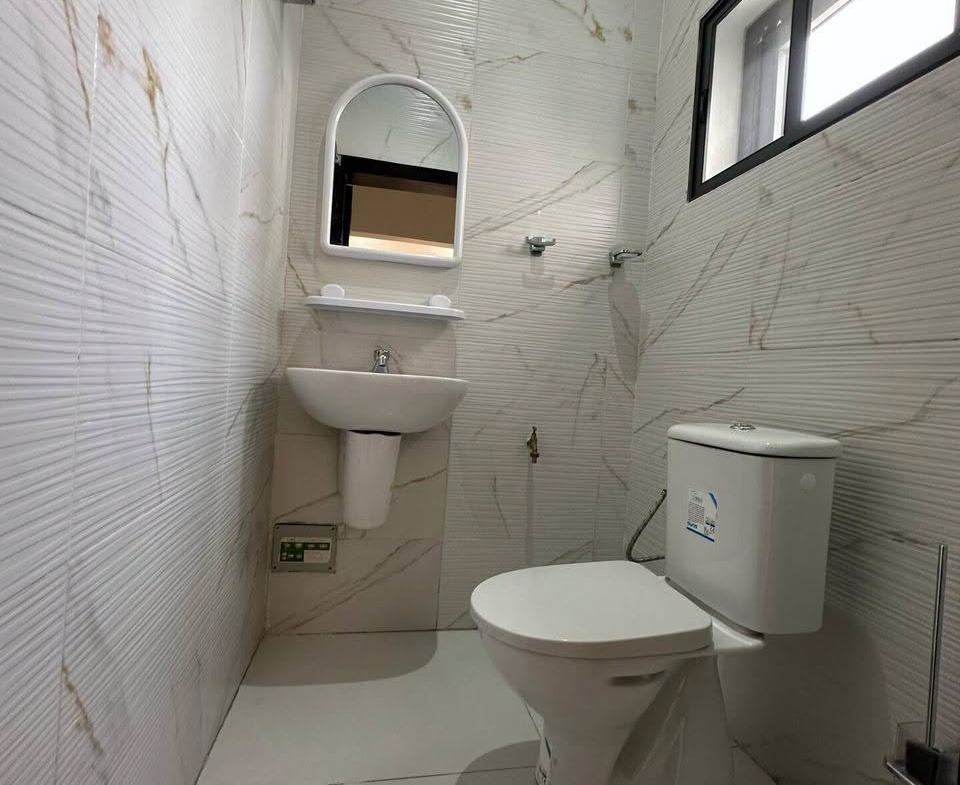 Appartement meublé neuf à Fidjrossè Akogbato 20