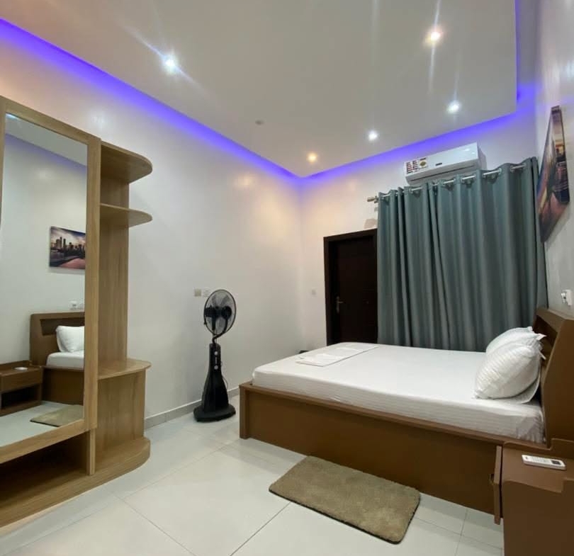 Appartement meublé neuf à Fidjrossè Akogbato 22