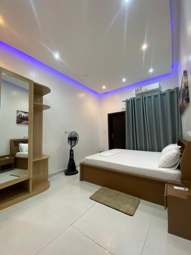 Appartement meublé neuf à Fidjrossè Akogbato 22