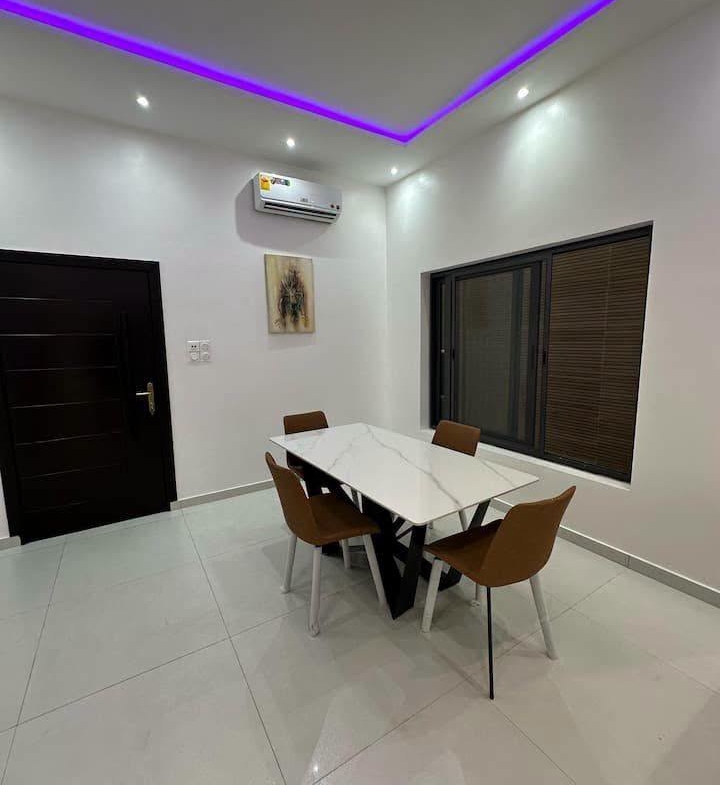 Appartement meublé neuf à Fidjrossè Akogbato 23
