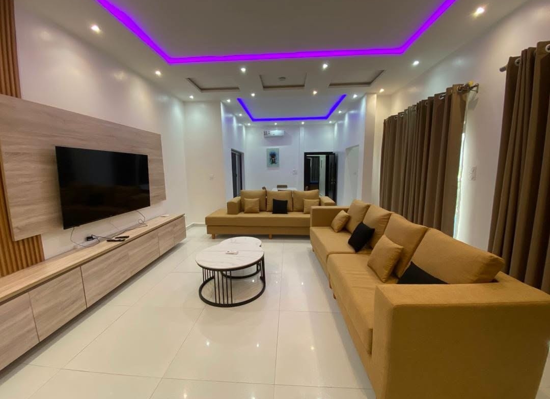 Appartement meublé neuf à Fidjrossè Akogbato 4