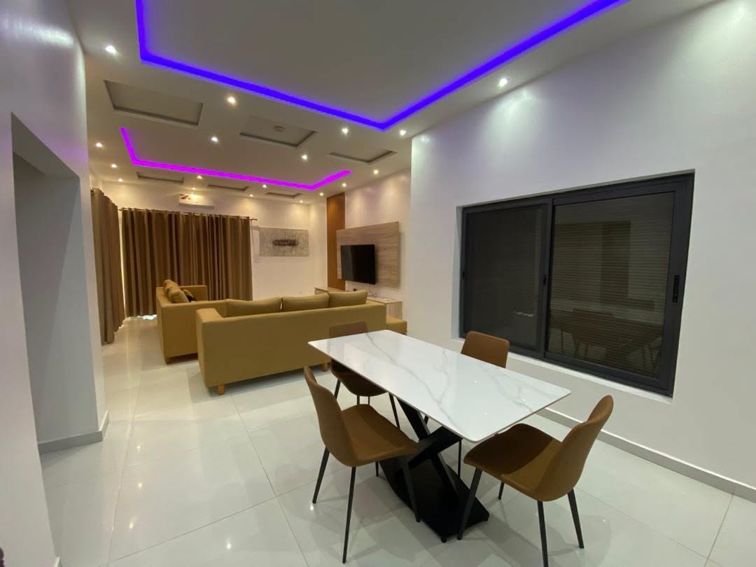 Appartement meublé neuf à Fidjrossè Akogbato 6