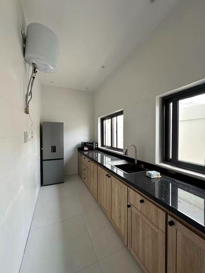 Appartement meublé neuf à Fidjrossè Akogbato 7