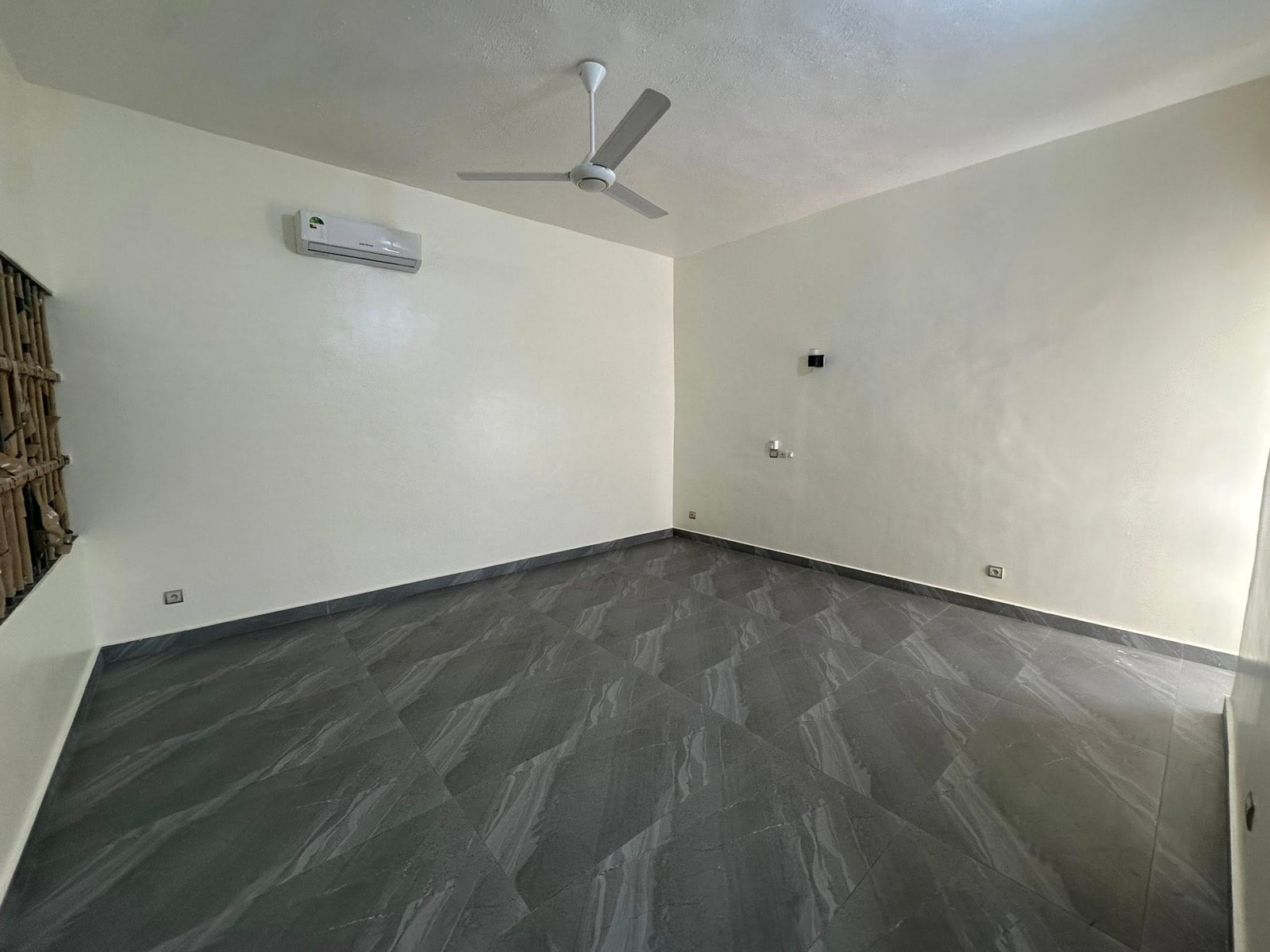 Appartement neuf avec vue mer à Fidjrossè Plage 10