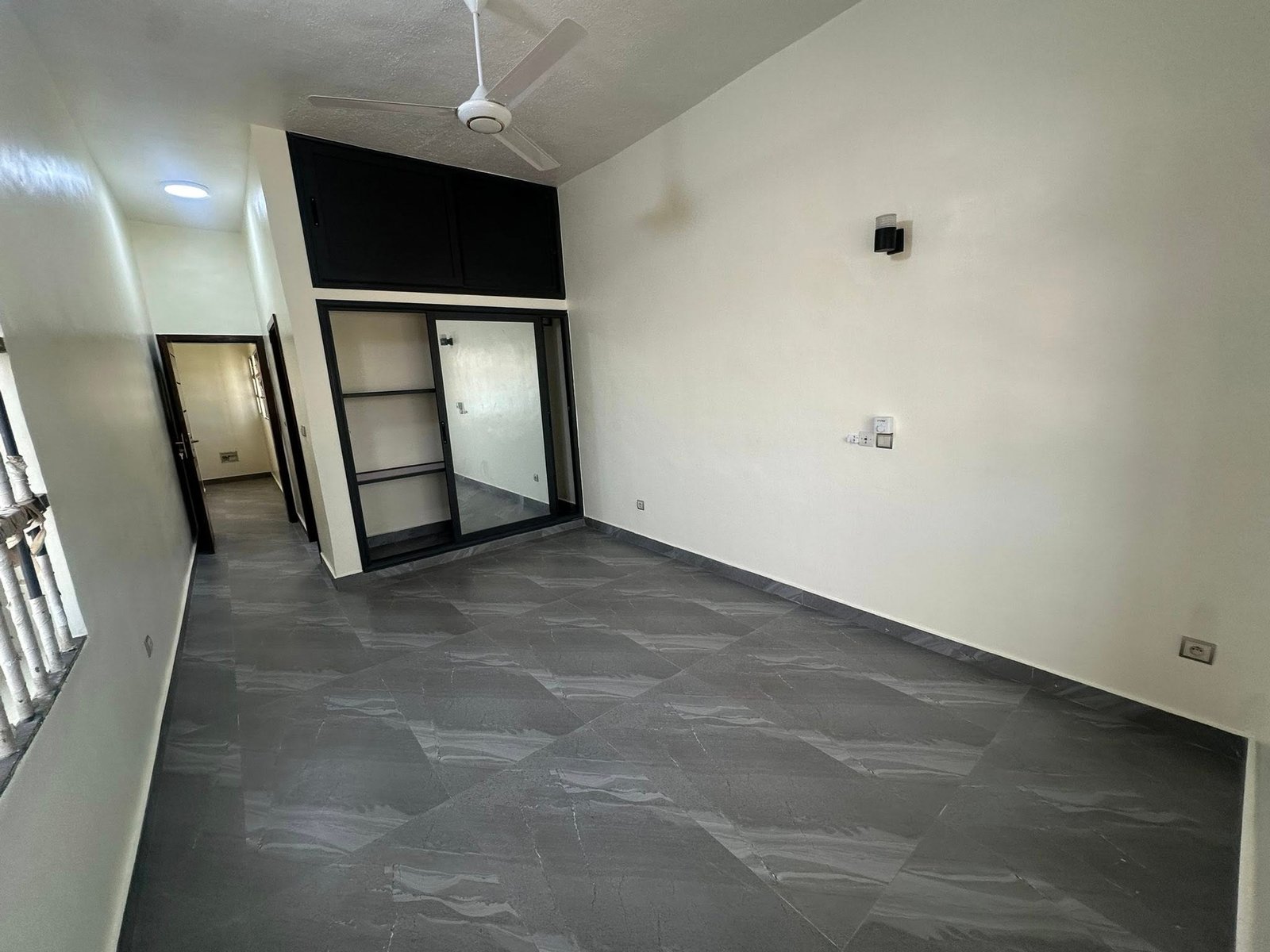 Appartement neuf avec vue mer à Fidjrossè Plage 12