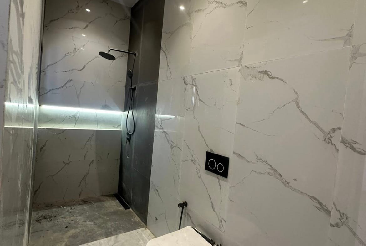 Appartement neuf de 3 chambres à Fidjrossè Akogbato 17