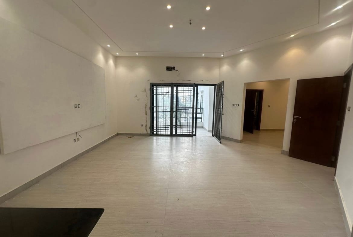 Appartement neuf de 3 chambres à Fidjrossè Akogbato 8