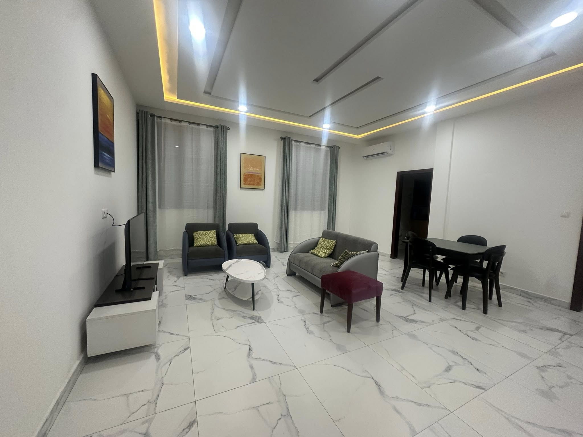 Appartements meublés de standing à Fidjrossè Plage