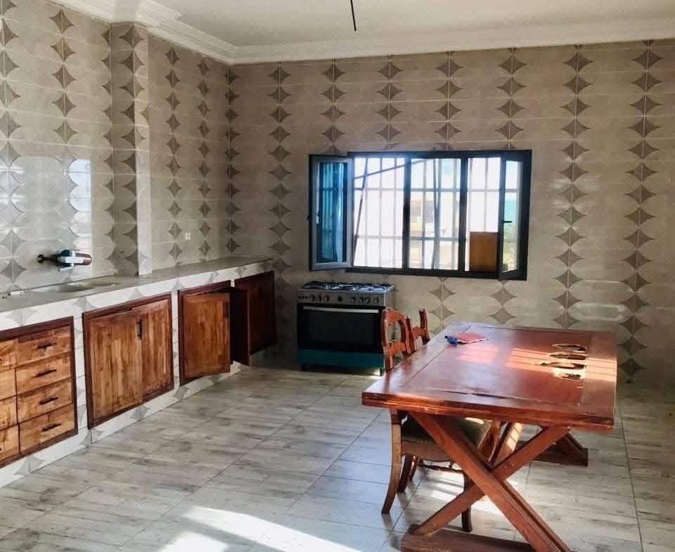 Immeuble R+2 de 8 chambres à Akpakpa Zone des Ambassades 3