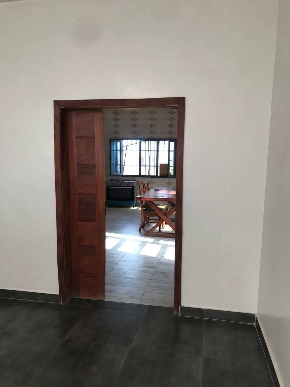 Immeuble R+2 de 8 chambres à Akpakpa Zone des Ambassades 5