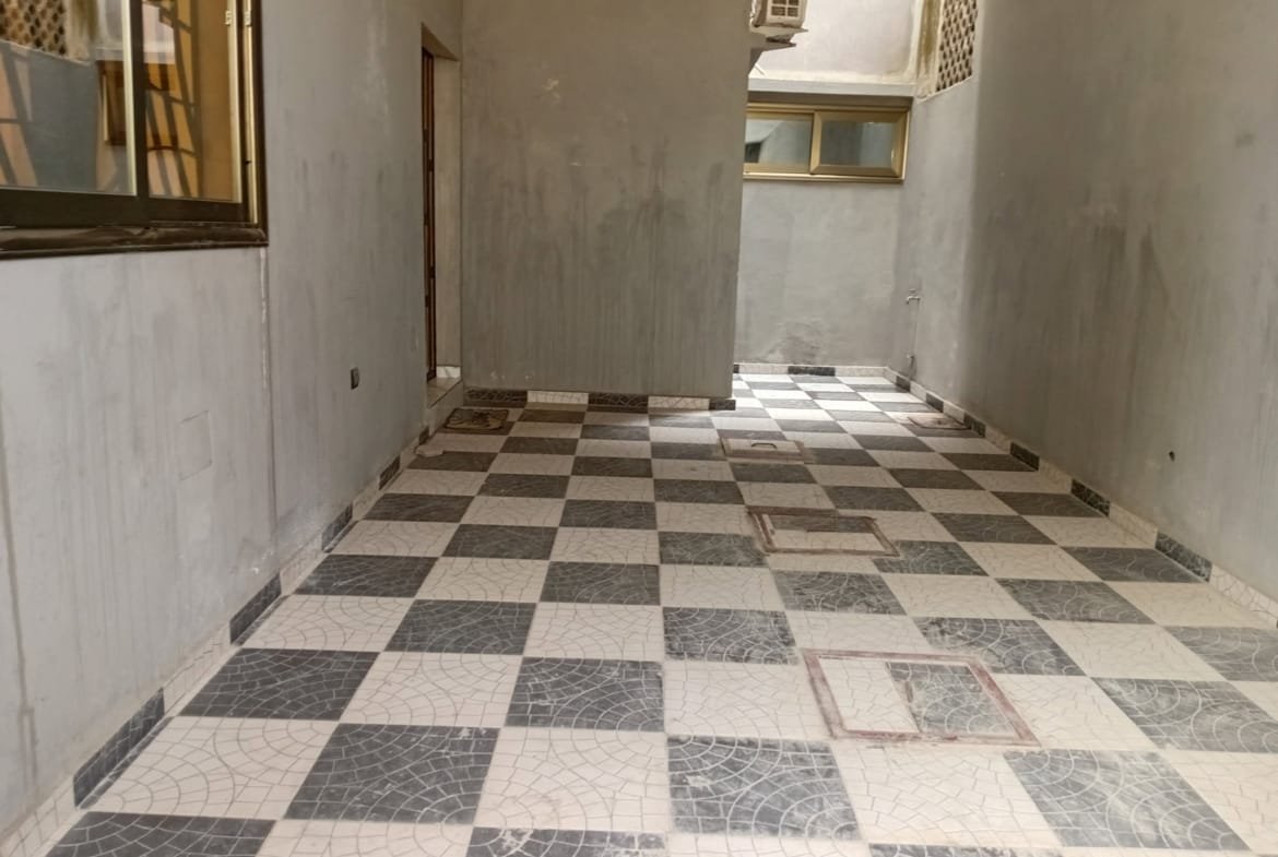 Immeuble locatif R+2 à vendre à Agblangandan 5