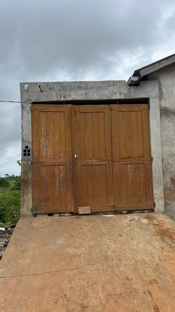 Maison locative rentable à Okoun Sèmè 6 Maison locative rentable à Okoun Sèmè 6