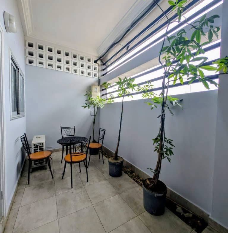 Maison meublée 3 chambres à Aïbatin 10