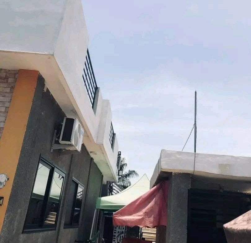 Villa 3 chambres à Pahou Adovié 6