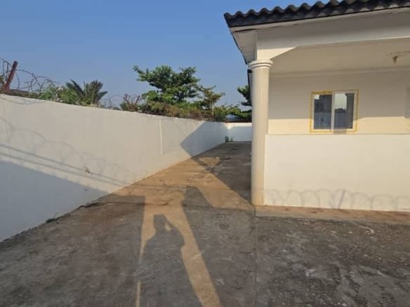 Villa 4 chambres avec titre foncier à Aïtchedji 5