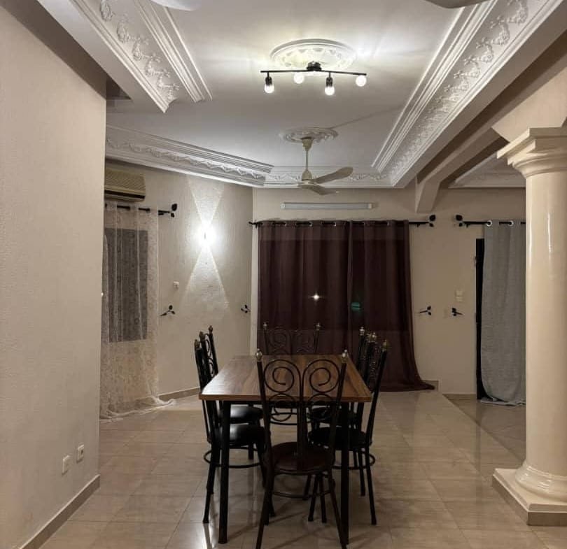 Villa avec grand jardin et terrasse à Ouidah 11