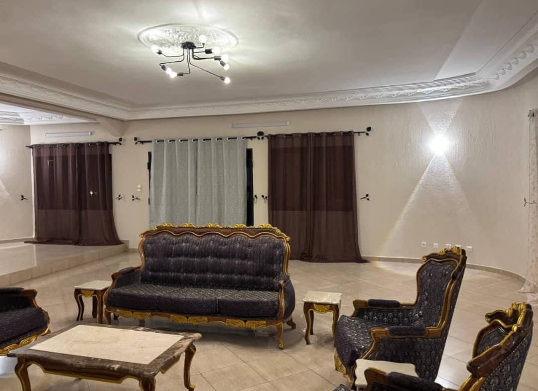 Villa avec grand jardin et terrasse à Ouidah 5