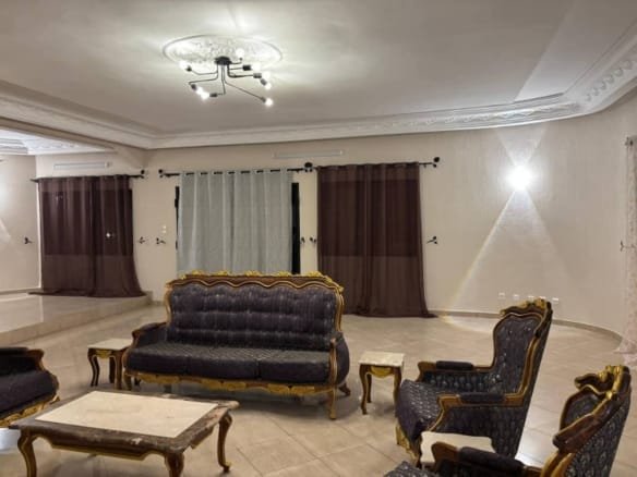 Villa avec grand jardin et terrasse à Ouidah 5