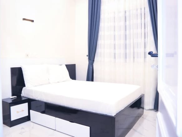 Villa avec piscine à vendre à Fidjrossè Houénoussou 6