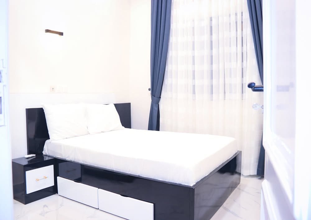 Villa avec piscine à vendre à Fidjrossè Houénoussou 6