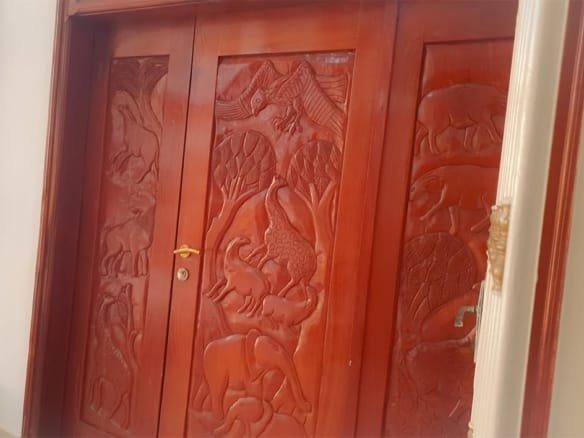 Villa avec piscine à vendre à Fidjrossè Houénoussou 8