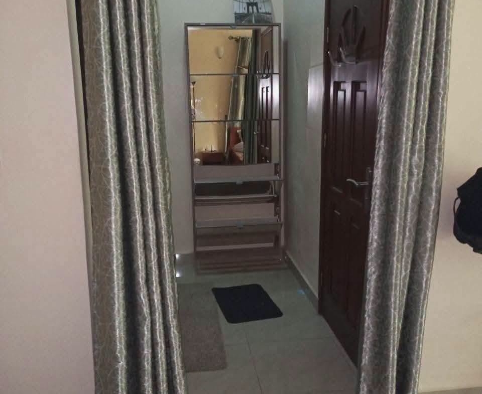 Villa de 3 chambres avec jardin à Fidjrossè 12