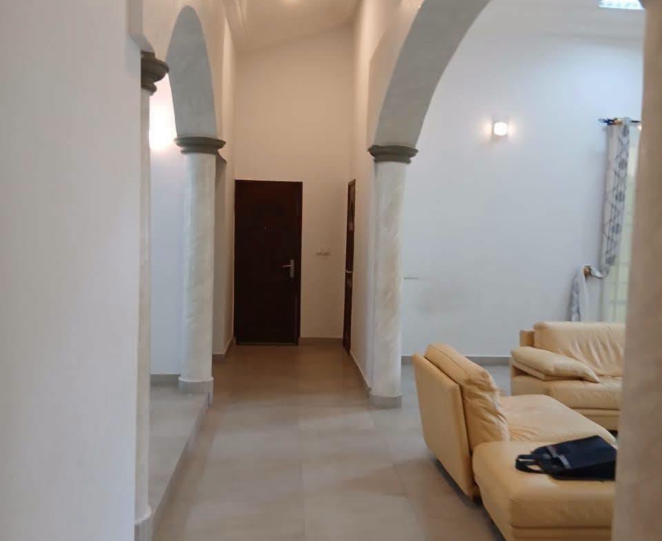 Villa de 3 chambres avec jardin à Fidjrossè 8