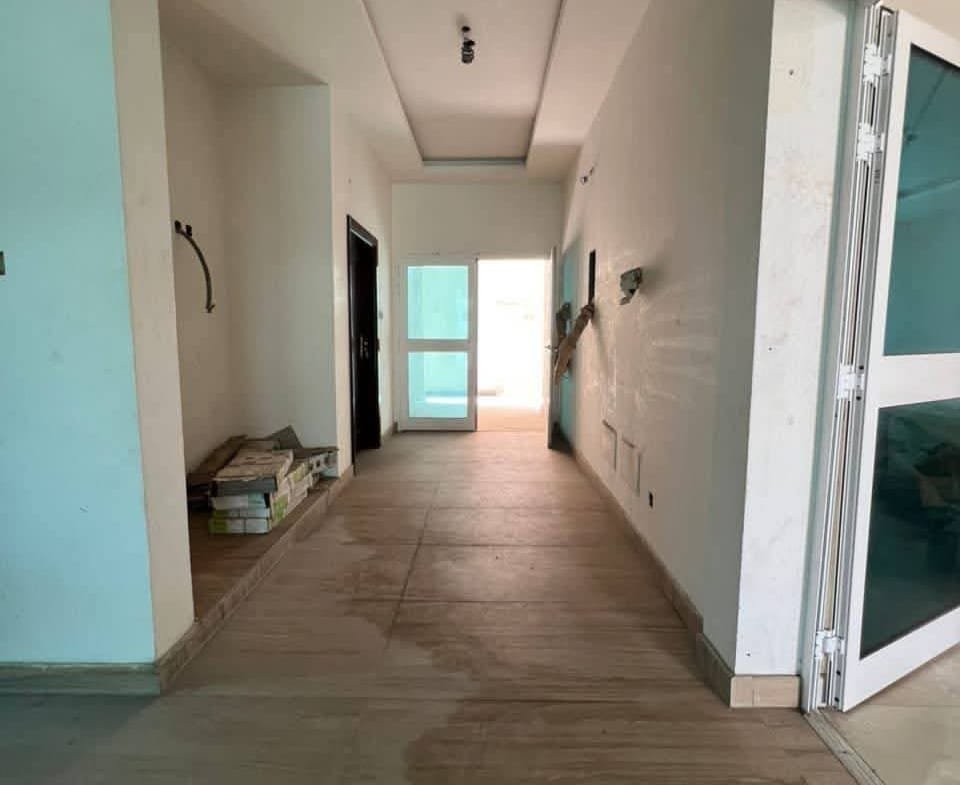 Villa de 5 chambres avec piscine à Akpakpa CEN SAD 10