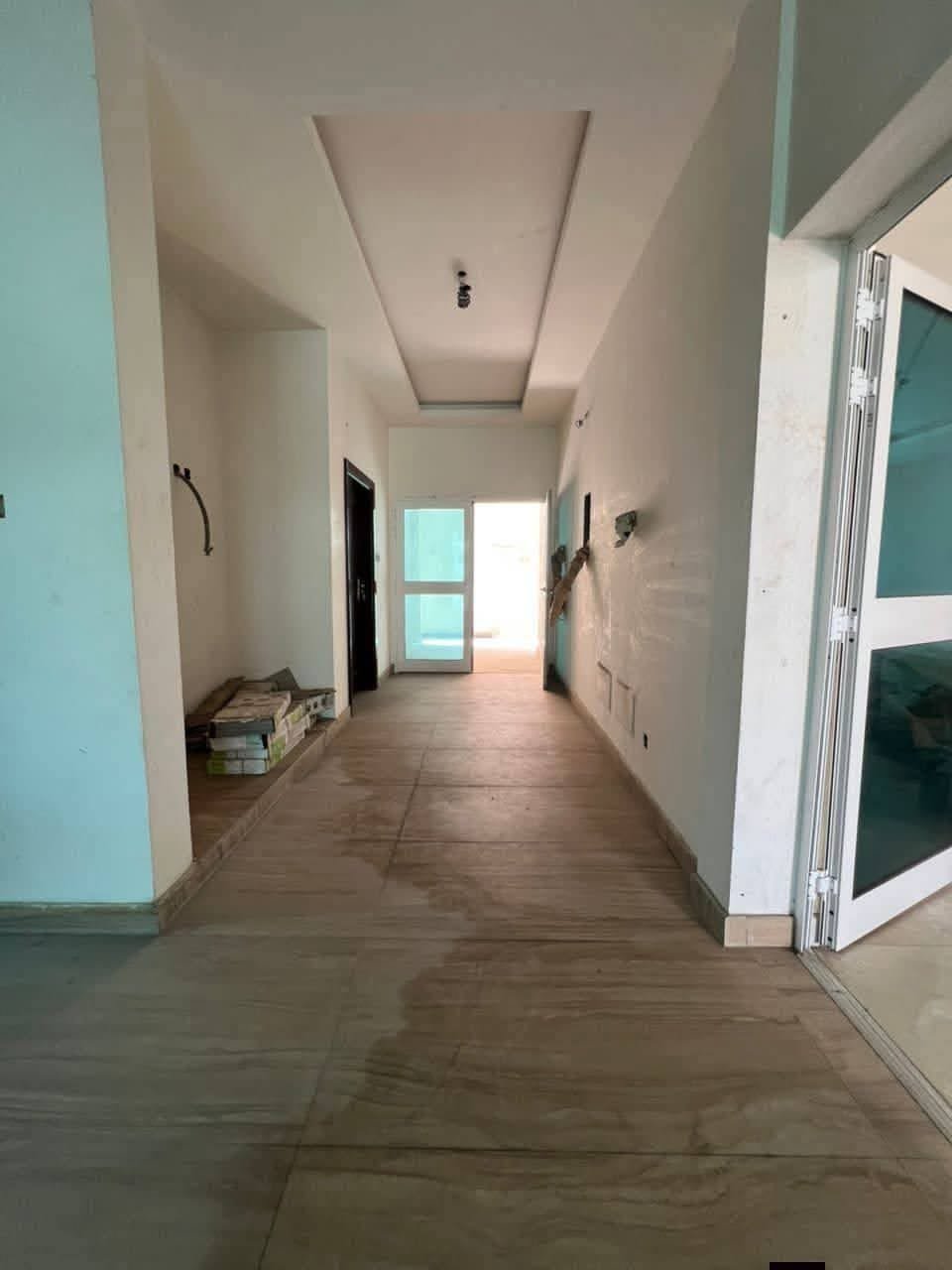 Villa de 5 chambres avec piscine à Akpakpa CEN SAD 10