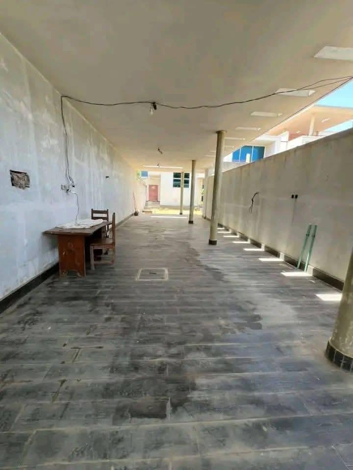 Villa de 5 chambres avec piscine à Akpakpa CEN SAD 6