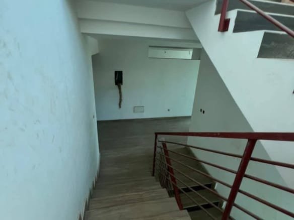 Villa de 5 chambres avec piscine à Akpakpa CEN SAD 8