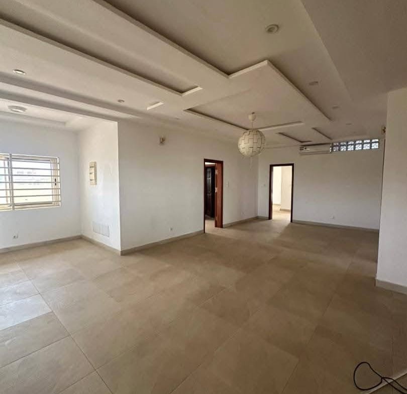 Villa de luxe à vendre à Fidjrossè Club des Rois 6