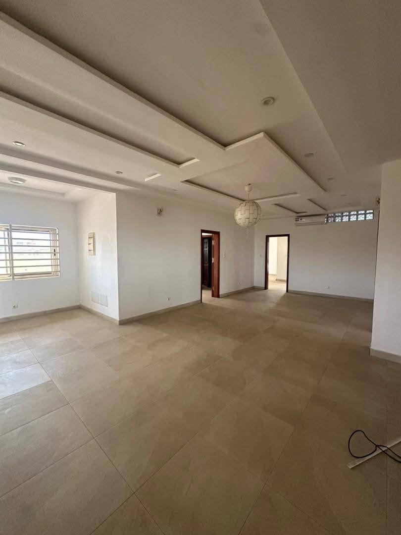 Villa de luxe à vendre à Fidjrossè Club des Rois 6