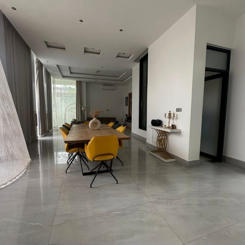 Villa de prestige avec jardin et piscine à Akpakpa 20