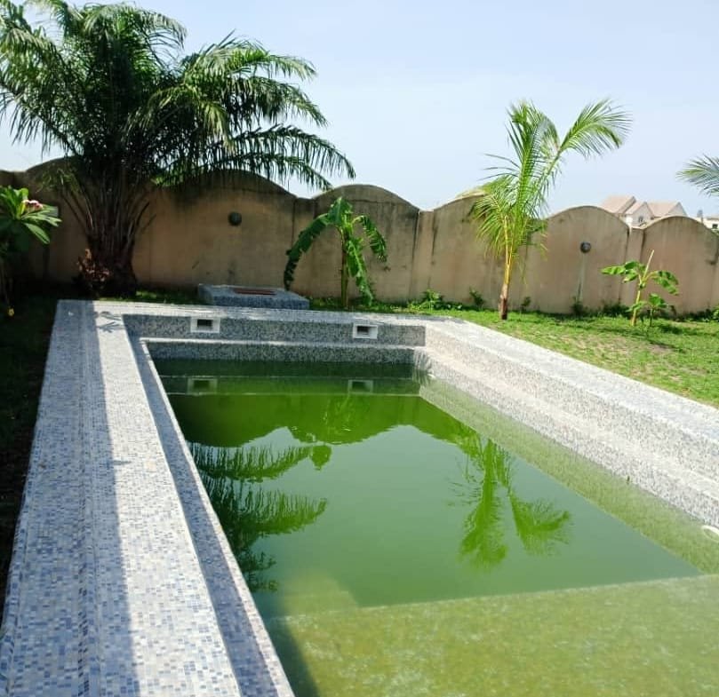 Villa de prestige avec piscine à Akpakpa CEN SAD 16