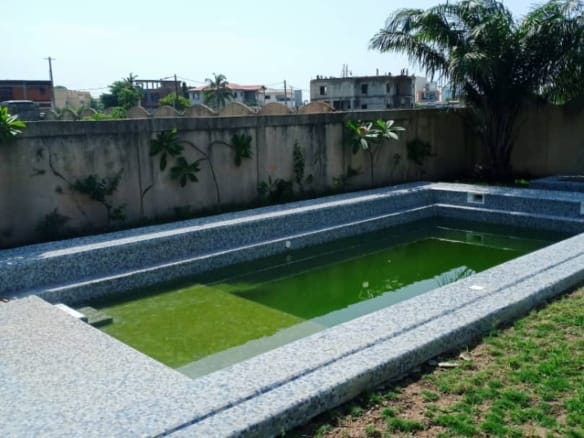 Villa de prestige avec piscine à Akpakpa CEN SAD 3