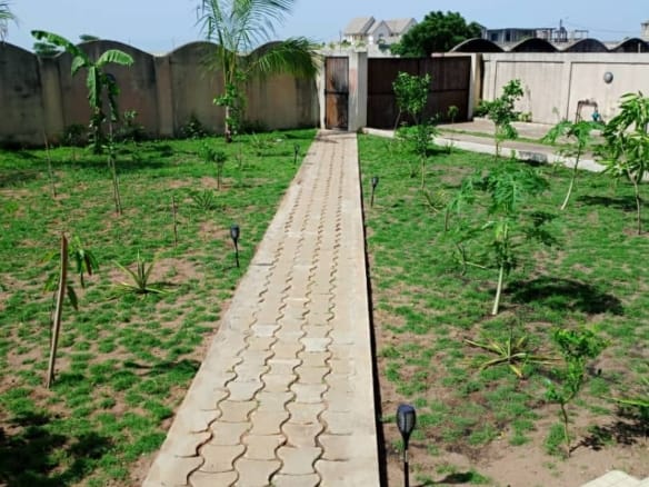Villa de prestige avec piscine à Akpakpa CEN SAD 9