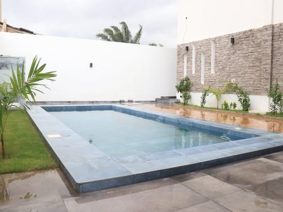 Villa de prestige avec piscine à Kégué Lomé 2