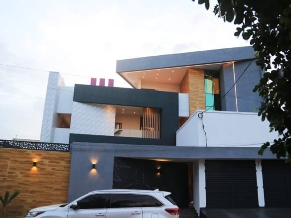 Villa de prestige avec piscine à Kégué Lomé