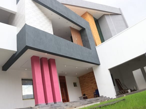 Villa de prestige avec piscine à Kégué Lomé 7