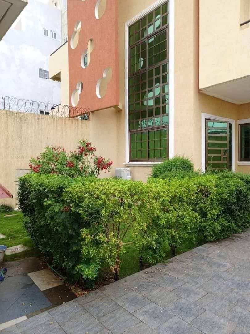 Villa duplex avec jardin à la Haie Vive