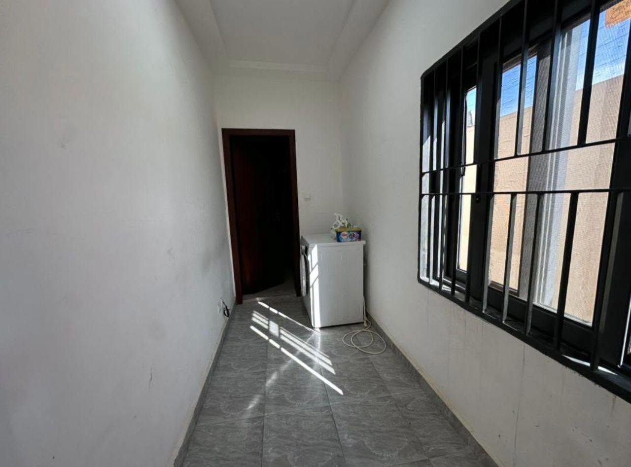 Villa duplex avec titre foncier à Agla 14 Villa duplex avec titre foncier à Agla 14