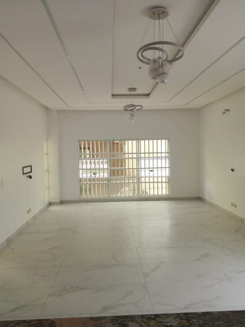 Villa duplex haut standing à Kouhounou Cotonou 3