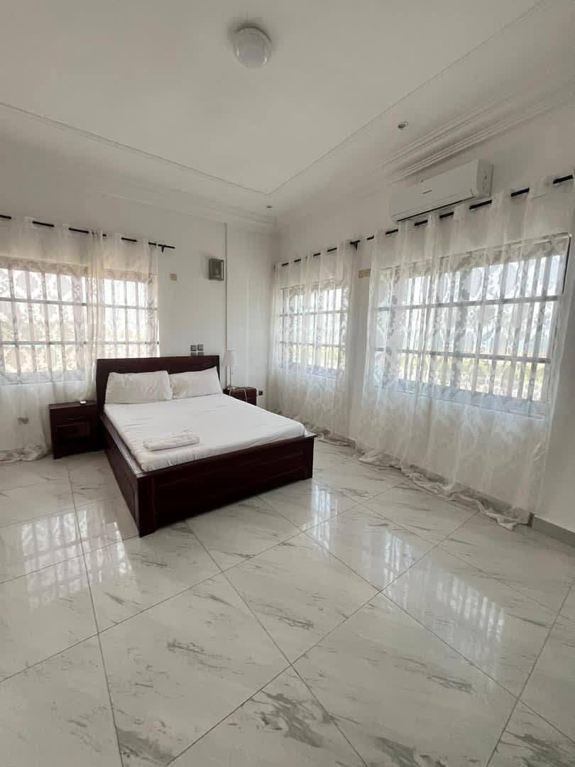 Villa duplex meublée avec vue sur mer à Togbin Plage 11