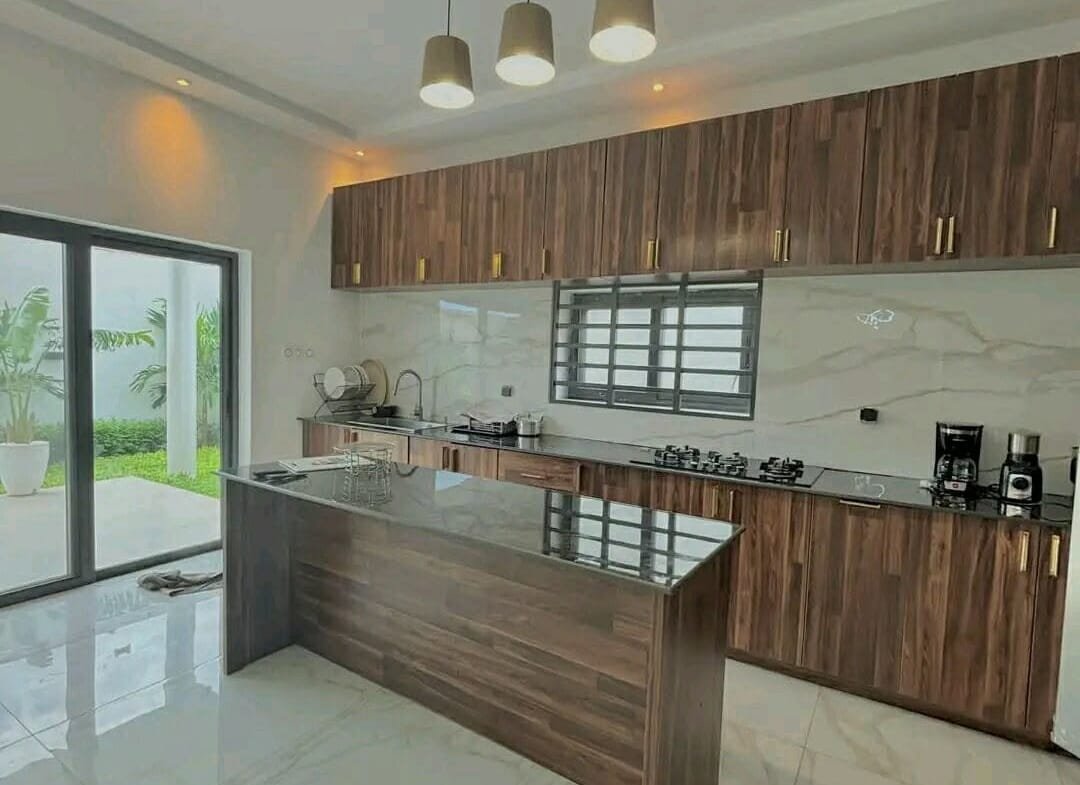 Villa duplex meublée de standing à Akpakpa 3