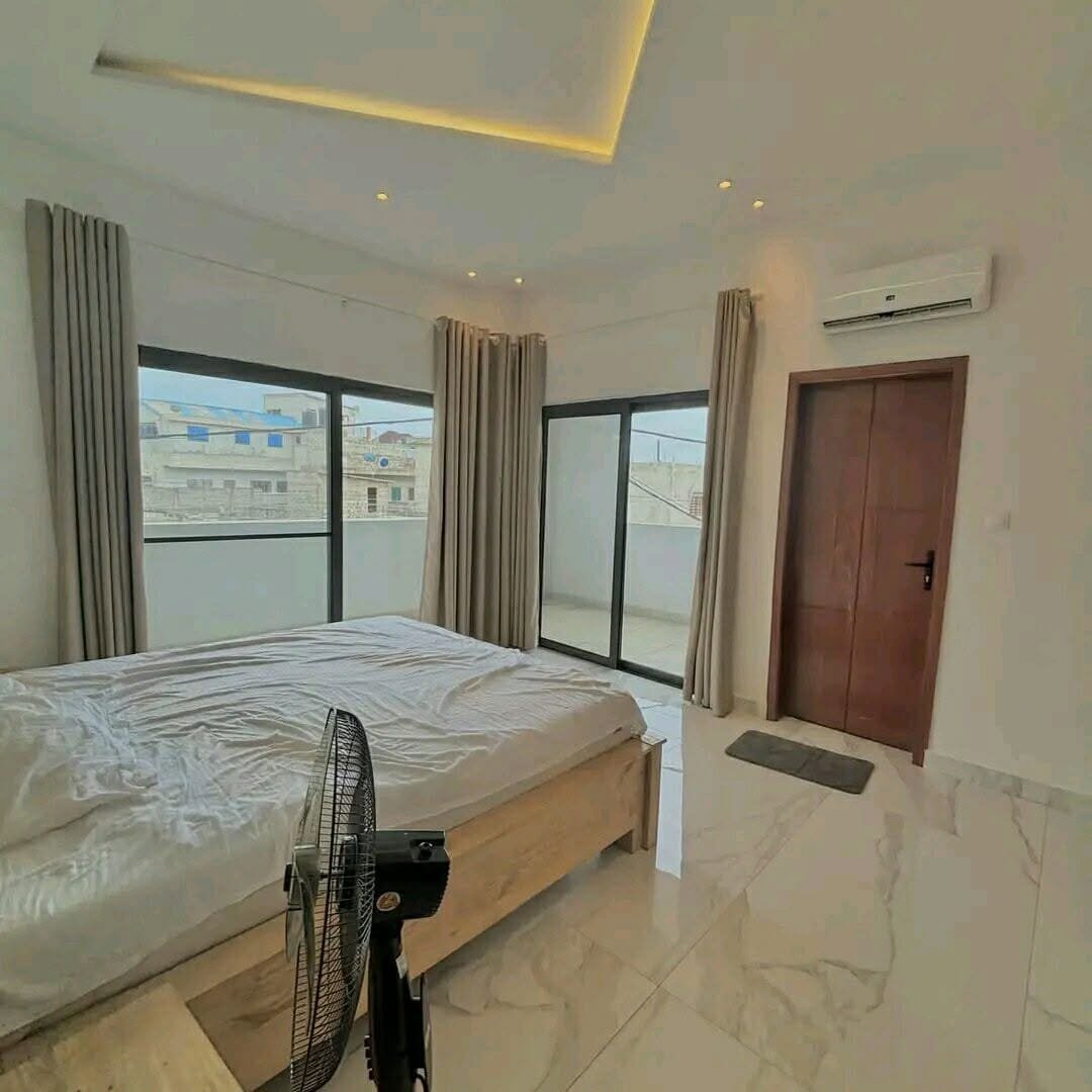 Villa duplex meublée de standing à Akpakpa 4