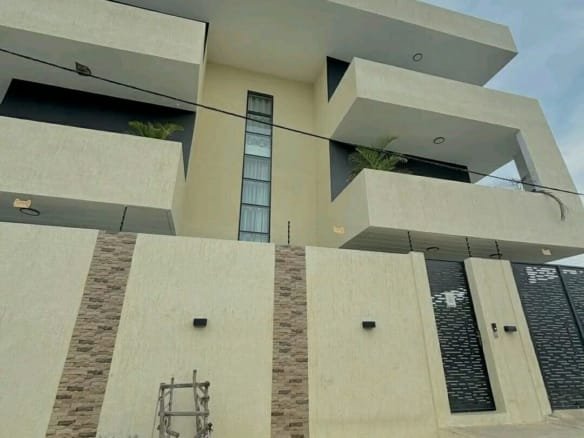 Villa duplex meublée de standing à Akpakpa 6