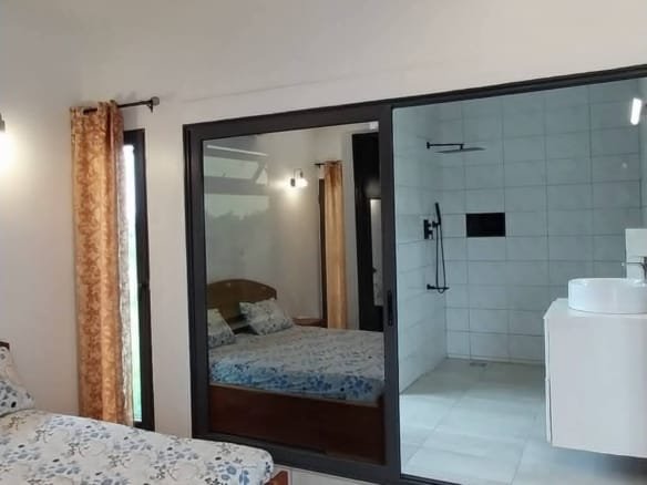Villa duplex meublée de standing à Ouidah 12