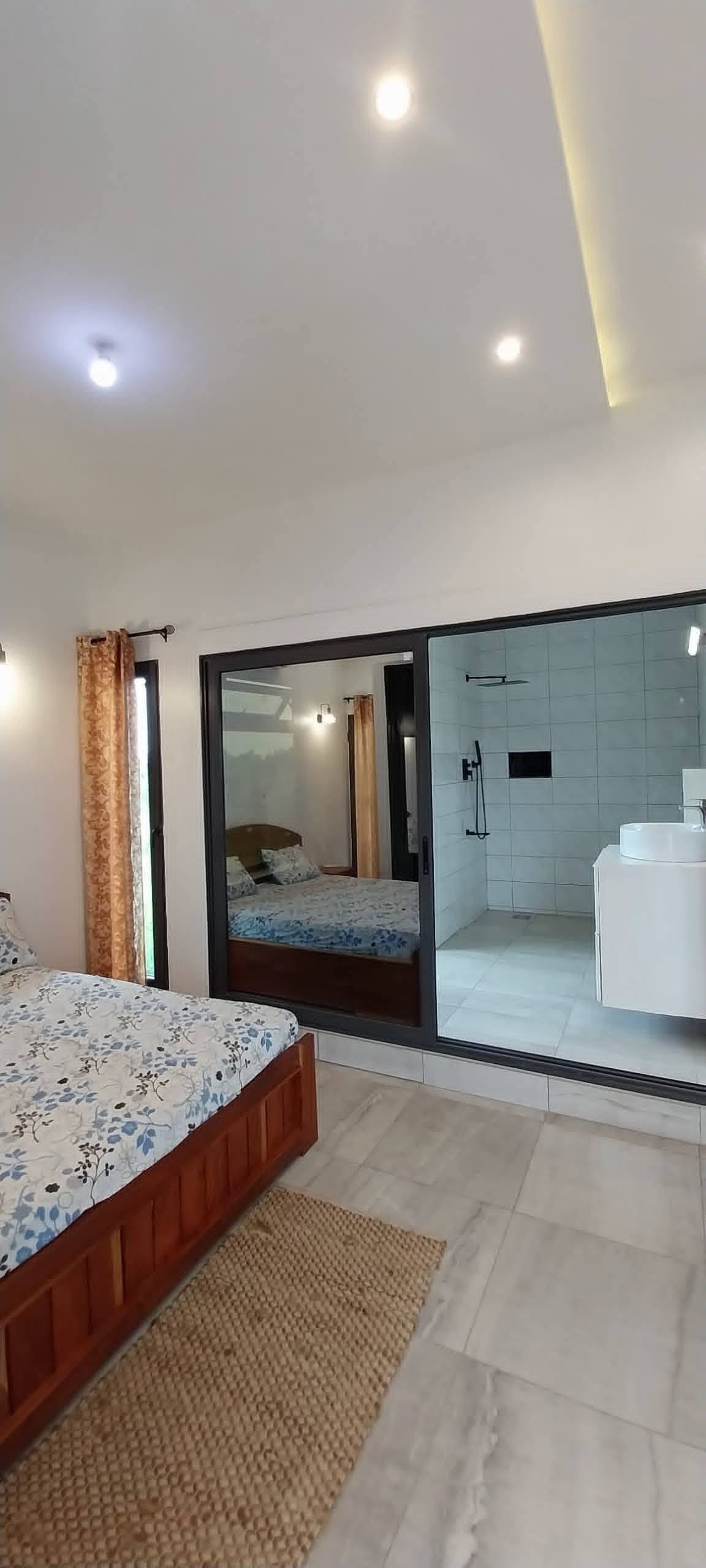 Villa duplex meublée de standing à Ouidah 12