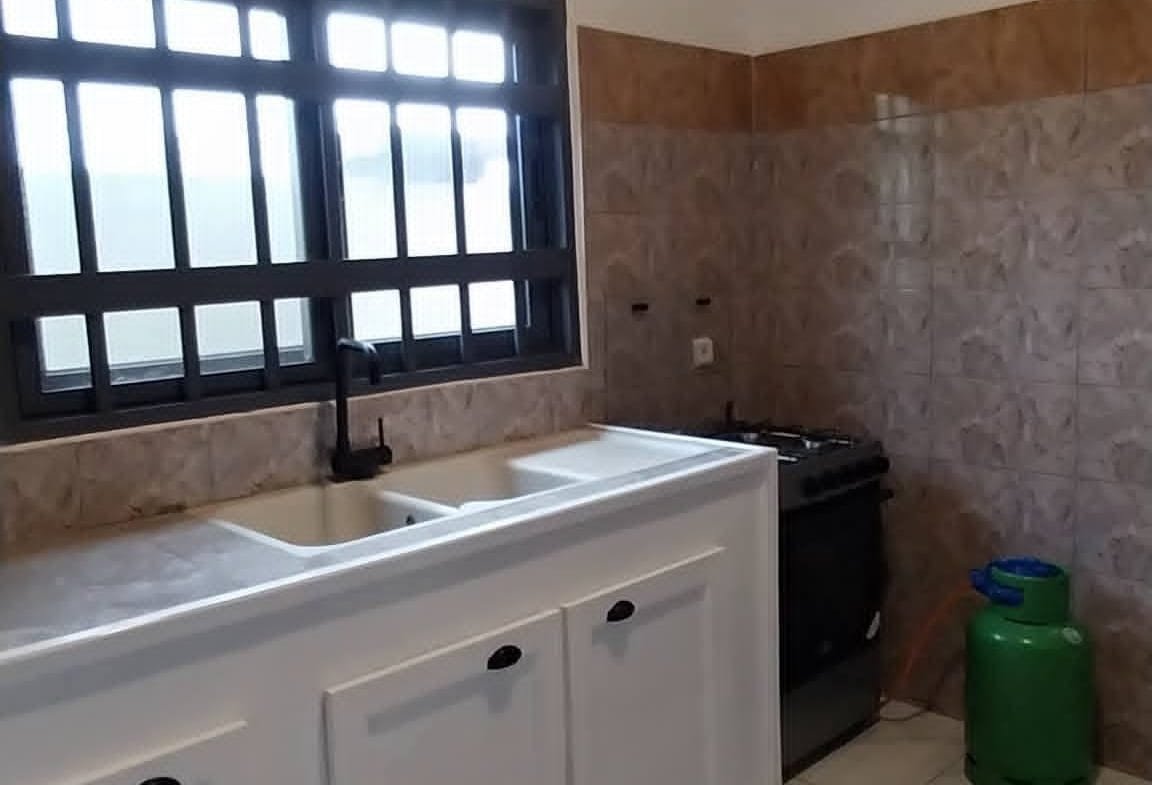 Villa duplex meublée de standing à Ouidah 15